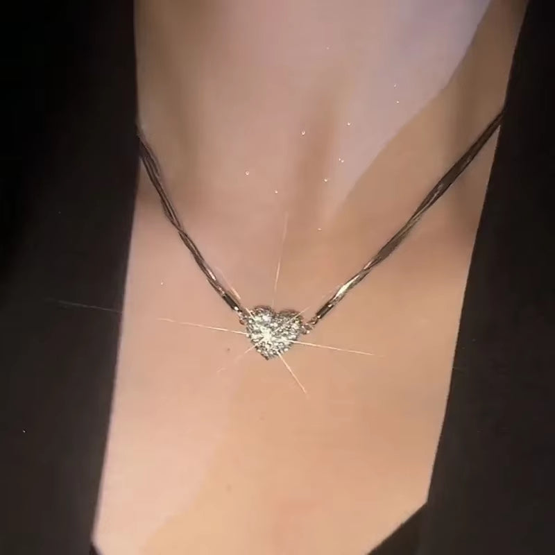Luxury Exquisite Magnetic Attraction Love Necklace Choker for Women Collarbone Chain Heart Pendant Fashion Jewellery Gifts