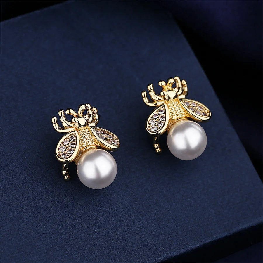 NOUVELLES boucles d'oreilles à tige en perles d'abeille de style coréen